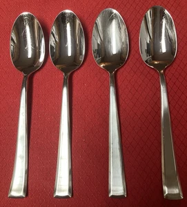 Set of 4 Mikasa Essex Satin 18/10 Stainless Soup Spoons 7 5/8" - Vietnam - Picture 1 of 4