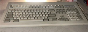 Compaq 119305-001 101-Key Enhanced PS/2 Keyboard - RT101 - Picture 1 of 3