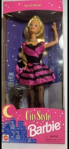 City Style Barbie Puppe Special Edition 1996 Mattel 17237 - Bild 1 von 5
