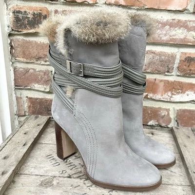 Louise et Cie Yuma Botines Tacón Piel de Conejo Borde Gamuza Talla 8.5M Gris Foto 1 de 4