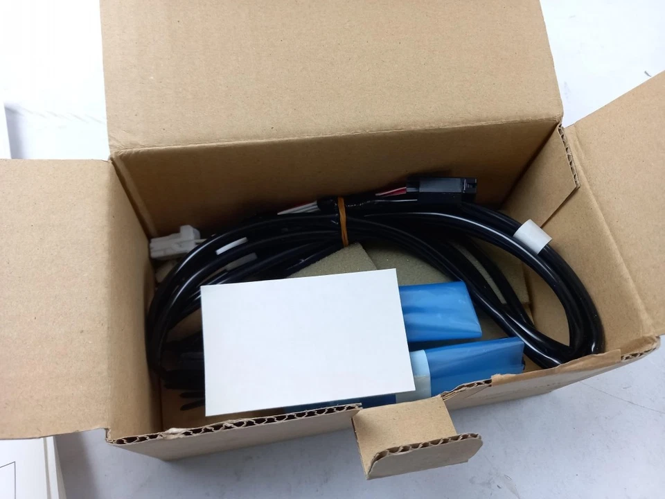 Luz interior original Nissan Micra K14 KE6305F014 - Imagen 1 de 1