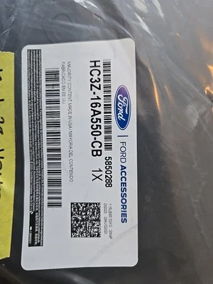 Guardabarros para Ford E-350 2017-2022 2017-2022 F-250 Super Duty F-350 Super Duty Foto 1 de 2