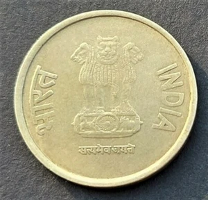 India Rs 5, 2011, Mule issue from Calcutta Mint, Nickel-Brass Coin (S79) - Picture 1 of 2