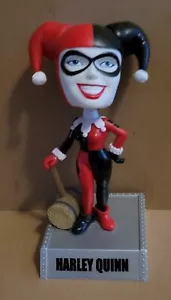 FUNKO Wacky Wobbler HARLEY QUINN Bobblehead DC PERSONAGGIO DEI FUMETTI figura annuente - Foto 1 di 6