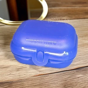 TUPPERWARE A27 MINI TWIN PURPLE LUNCHBOX VESPER BOX - Picture 1 of 2