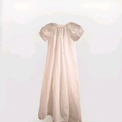 Унисекс белый ручной работы готов к SMOCK ребенка крещение платье - новый - Изображение 1 из 4