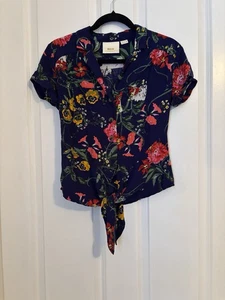 Mauve By Anthropologie - Navy Floral Button Up Blouse. Size 0 - Picture 1 of 7