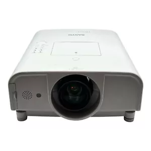 Sanyo PLC-XT35L | PRO xtraX Multiverse Projector / Projektor - Bild 1 von 8