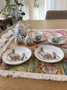 Reutter Porzellan Peter Rabbit Children's Tea Set Denkendorf Germany 9 Pieces - Picture 1 of 17