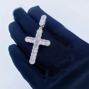 Ciondolo a croce rotondo 3,5 carati moissanite uomo argento argento 14k bianco dorato - Foto 1 di 4
