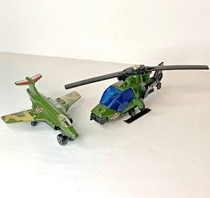 Matchbox Commando Strike Force 1981 Jet und 1985 Mission Helicopter - Bild 1 von 8