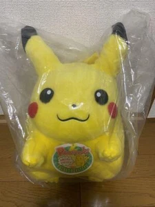 Pokemon Pikachu Tomy 1/1 lebensgroße Plüschpuppe First Edition 90er mit Etikett Neu in OVP - Bild 1 von 9
