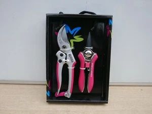 SPEAR & JACKSON PINK 2PCE BYPASS SECATEUR & MINI SNIPS SET CUTTINGSET9P - Picture 1 of 1