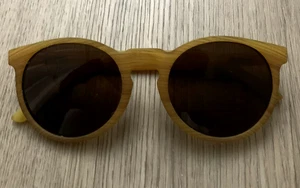 Gafas de sol GOODR "Bodhi's Ultimate Ride" redondas aspecto madera lentes marrones DEFECTUOSAS - Imagen 1 de 11