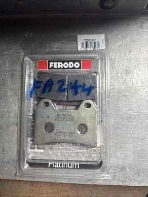 Ferodo Brake pads Aprilia Tuono 1000 (RPB00) 2003-2005 - Front - FDB 2042 RACE - Image 1 of 2