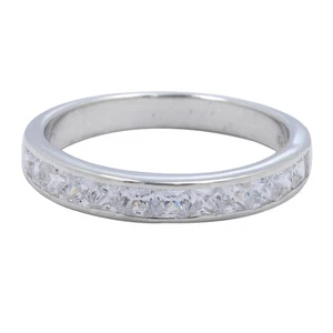 Banda de aniversario para mujer de oro blanco sólido de 14 quilates con forma de princesa de 0,90 quilates D/VVS1 - Imagen 1 de 7