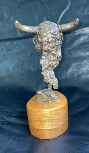 Covelle Jones - Gorro de cuerno de búfalo - Bronce - #1/100 - Imagen 1 de 23