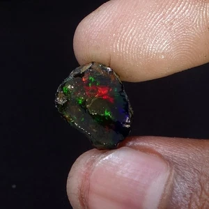 Opal Natural Ethiopian Loose Rough Raw Opal Gemstone Multi Fire Oil Rough 05 CT - Picture 1 of 11