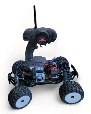 Camión/buggy de radiocontrol Losi Mini Monster Baja 4x4 1/18 cepillado de doble motor no probado Foto 1 de 4