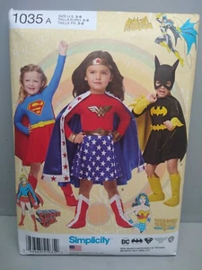 Costume Semplicità Modello 1035 Costume Supereroe con Mantello Bambino Tg 3 - 8 - Foto 1 di 7