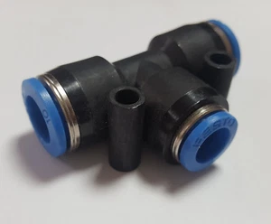 Conector T QST-10-8 FESTO 153136 - Imagen 1 de 1