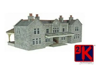 Metcalfe PO320 -Mainline Station Booking Hall DieCut Card Kit 00 Gauge 2nd Post - Image 1 of 4