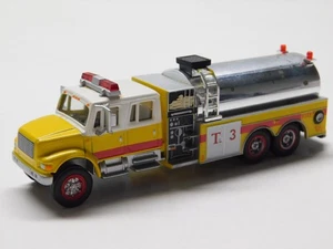 HO SCALE 1/87 YELLOW & WHITE T-3 FIRE TRUCK VEHICLE FOR MODEL TRAIN LAYOUT - Picture 1 of 15