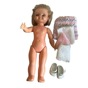 Vintage Palitoy 22 Doll Plastic Body Rubber Arms Jointed Made in England Blonde - Picture 1 of 18