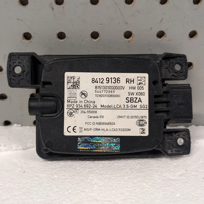 Chevrolet Equinox 2018 2019 2020 sensor de control de punto ciego OEM 84129136 (3006) Foto 1 de 4