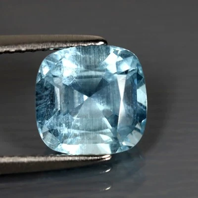 2.63 ct Terrific Cushion Cut (9 x 8mm) Brazil Sky Blue Aquamarine Loose Gemstone - Image 1 of 2