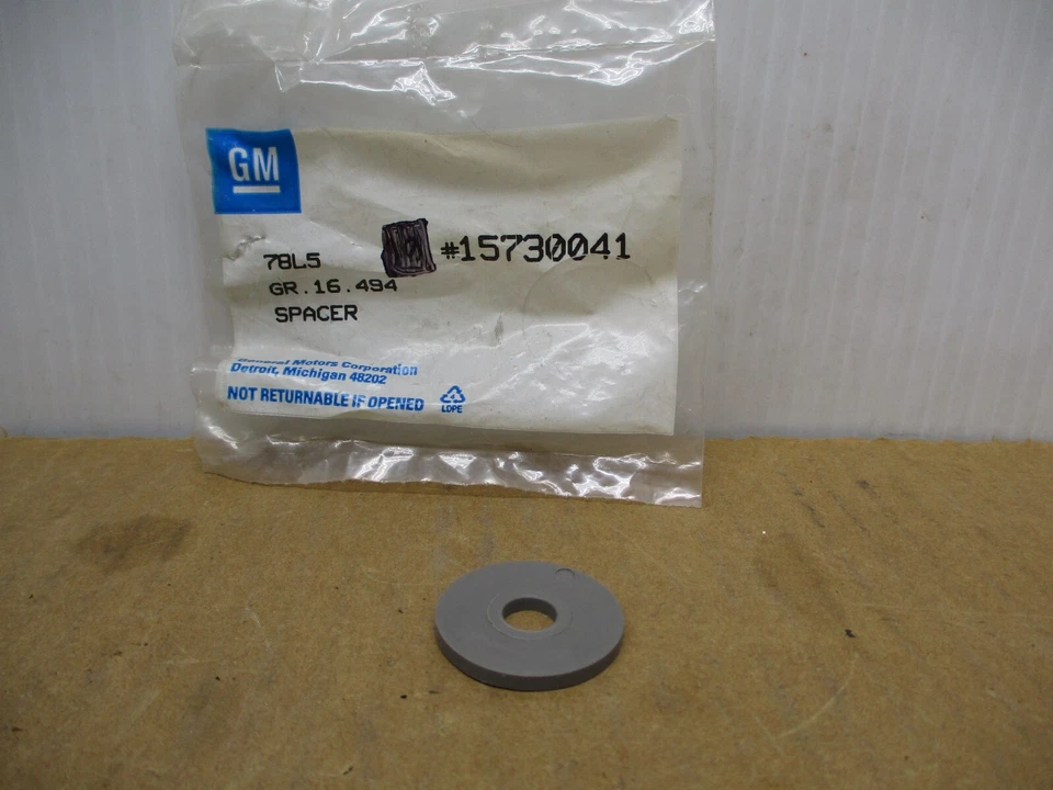 NOS GM Dome Light Spacer Plug Gray 95-96 C/K 1500-3500 Suburban Tahoe Yukon D - Image 1 of 1