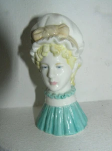 GORRA ROYAL WORCESTER SNUFFER DE VELAS 1976 FREGONA MOB ENCANTADOR ESTADO PINTADO A MANO - Imagen 1 de 4