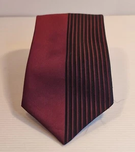 Now - Dark Red Polyester Necktie | Elegant Formal Wear Accessory - Foto 1 di 6