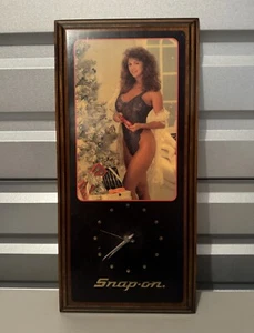 Orologio da parete vintage Snap On Tool pubblicitario pin up ragazza Natale 23”x 11” - Foto 1 di 9