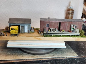 HO Kratzer gebauter Kastenwagen Schuppen & Handwagen/Speederschuppen hochdetailliertes Diorama - Bild 1 von 17