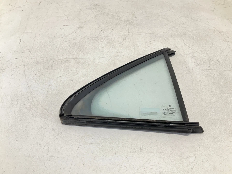 00-06 MERCEDES-BENZ S430 Rear Right Passenger Door Vent Glass OEM - Image 1 of 4