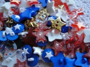 Vintage Button lot 125 Novelty JHB Mix Stars Patriotic 1999 USA Collection BNOS - Picture 1 of 4