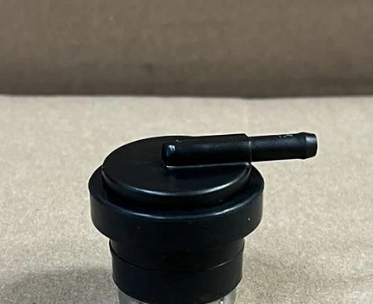 Gas Tank Vent Valve For Brute 7000 5250 Watts Gas Generator model# 030635 - Image 1 of 1