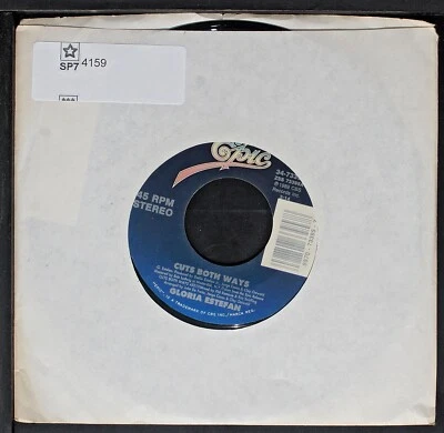 Gloria Estefan - Nothin' New / Cuts Both Ways - 7" single 45rpm record - Image 1 of 3