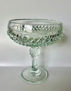 Vtg Indiana Stunning Pale Green Glass Diamond Point Compote Bowl 7” Rare - Picture 1 of 6