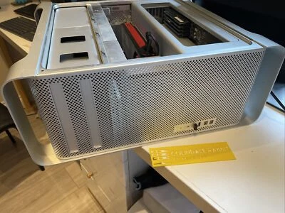 Apple Mac Pro 5,1 Xeon X5690 6 Core 3.46GHz 64GB DDR3 RAM CPU 120gb ssd 5770 hd - Image 1 of 4