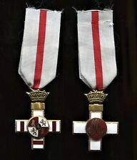 Spain Cross First Class Order of The Merit Militar. 1936-1975 / Pensionada Of