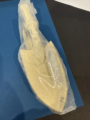 MARJOLEIN BASTIN SELLO CUADERNO DE BOCETOS DE LA NATURALEZA Pala Pala Golpeador de puerta Foto 1 de 4