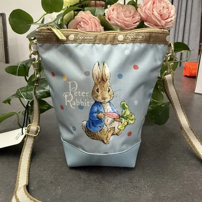 Сумка через плечо Lesportsac X Peter кролик маленькая синяя в горошек - Изображение 1 из 4