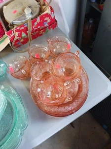 7 Vintage Cabbage Rose Pink Depression Glass 1930's Dinner Plates & 11 Cups - Picture 1 of 2