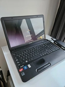 Toshiba Satellite C660D  AMD E-350 1.6GHz 4GB Ram  15.6" Windows 7 - Picture 1 of 15