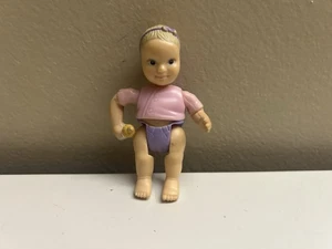 Fisher-Price Loving Family Dollhouse Girl Baby Doll Figure Pink Shirt w/ Bottle - Picture 1 of 2