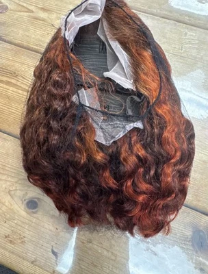 4/350 Highlight Color Short Bob Wig Water Wave 13x4 lace front  - Image 1 of 3