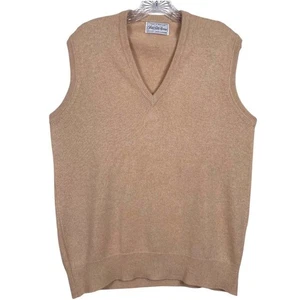 Vintage Saks Fifth Avenue Cashmere Vest Men’s Size Large Beige Made in Scotland - Picture 1 of 16