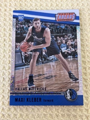 2017-18 Panini Threads #79 Maxi Kleber Dazzle BLUE /25 Rookie RC - Image 1 of 2
